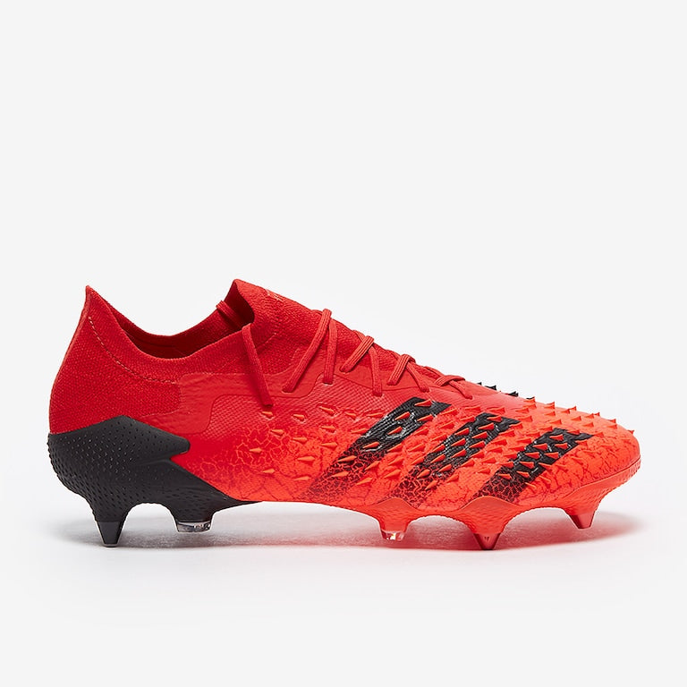 ADIDAS PREDATOR FREAK .1 LOW SG