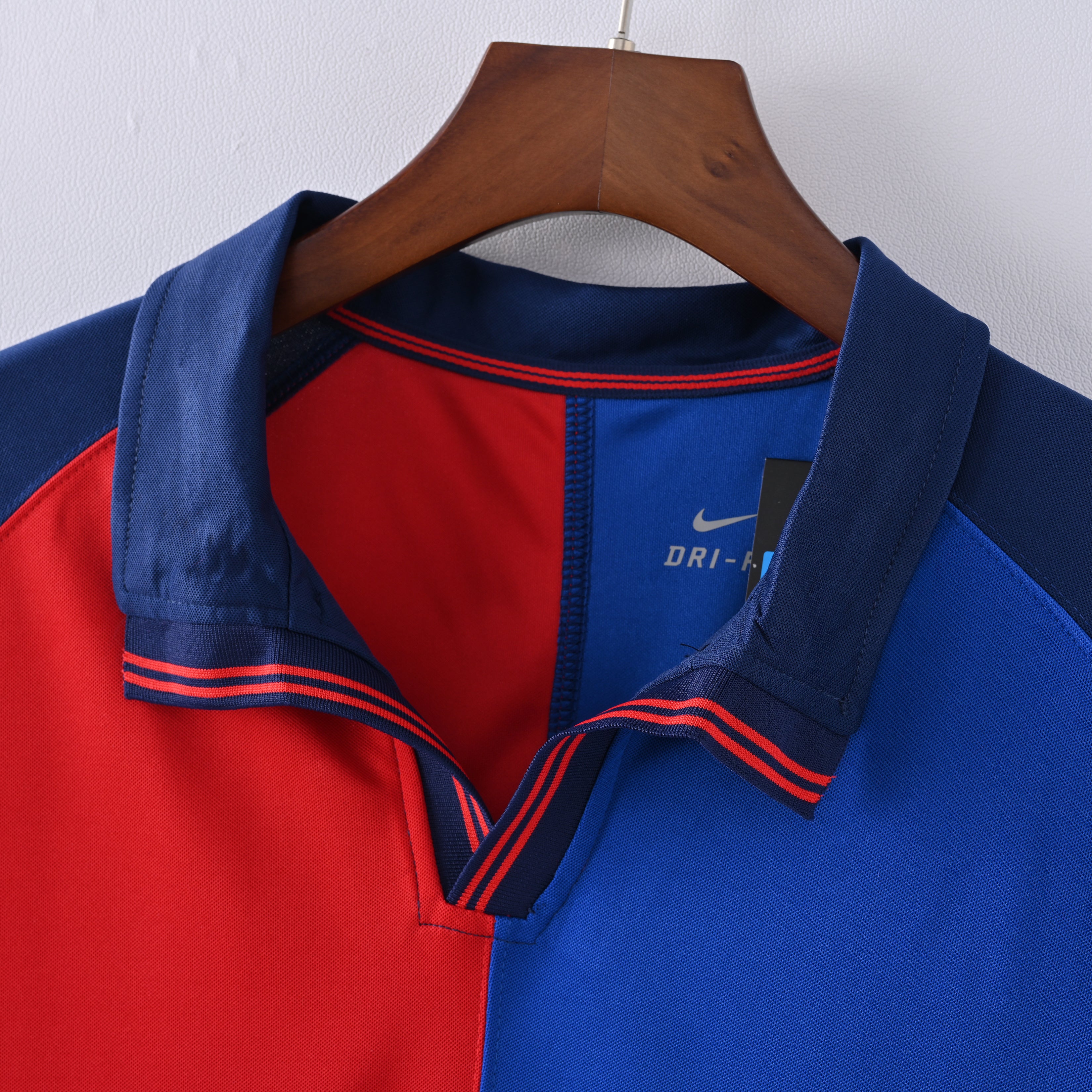 FC BARCELONA 1899/1999 CENTENARY HOME