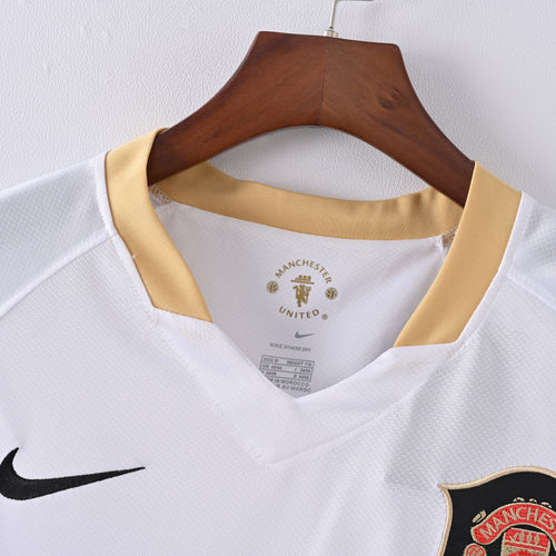 2006-08 Manchester United Away Shirt