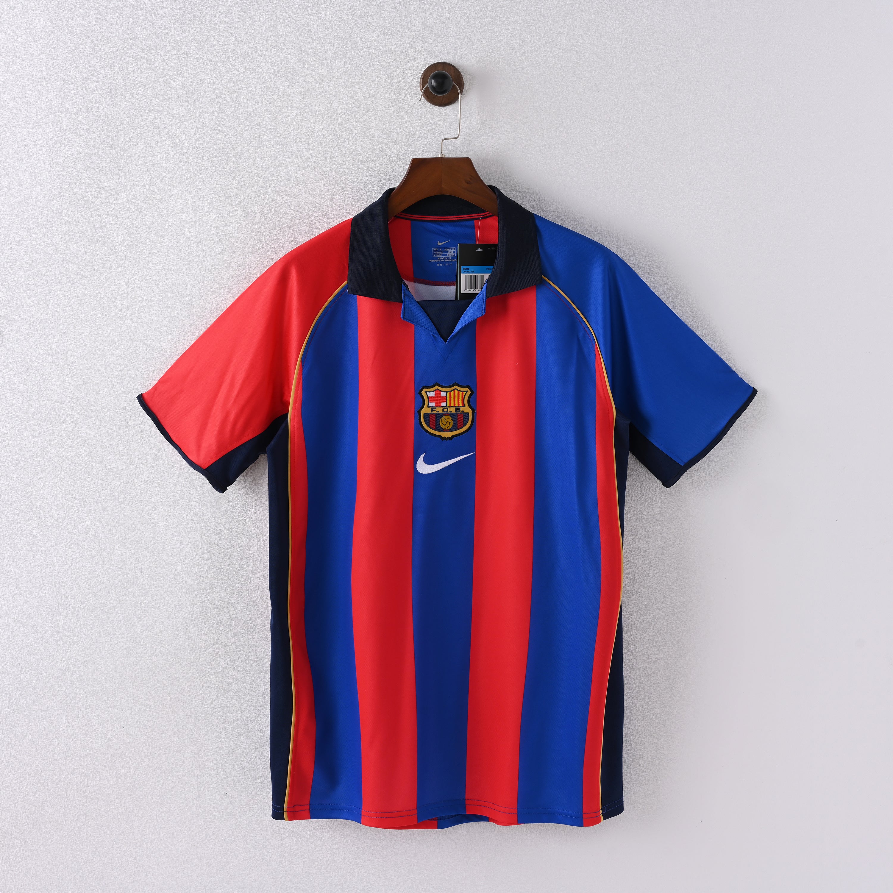 Nike FC Barcelona 2001/02 home retro kit.