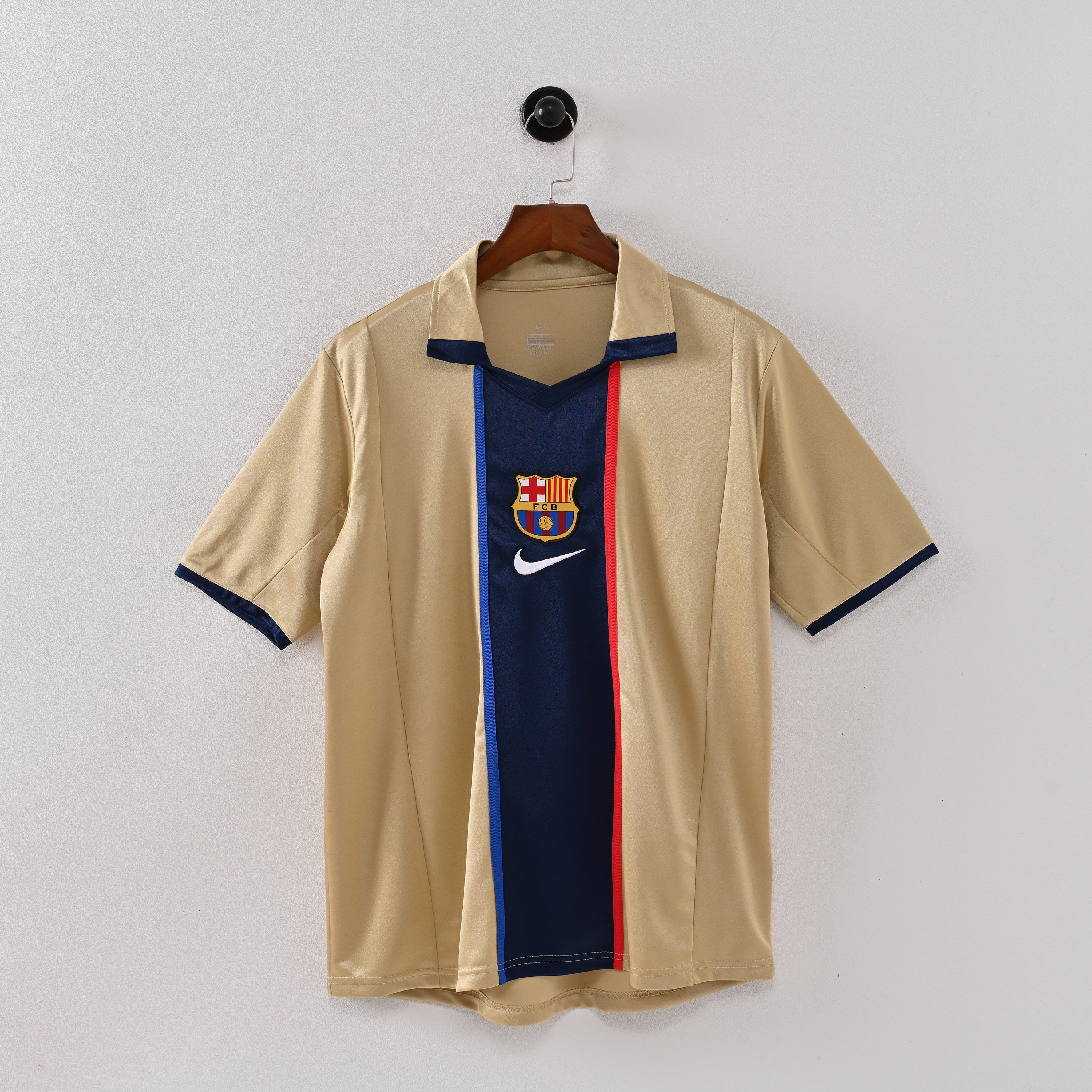 FC Barcelona’s 2003/2004 away kit.